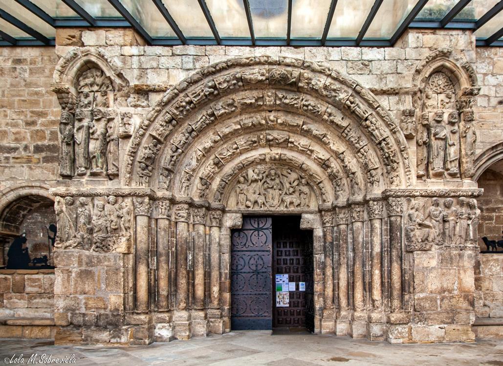 Bestiario y simbología en cuatro portadas románicas de Navarra